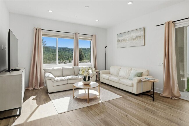 Foto del edificio - 26720 Afton Ln