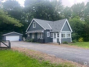 Building Photo - W330N4503 Lakeland Dr