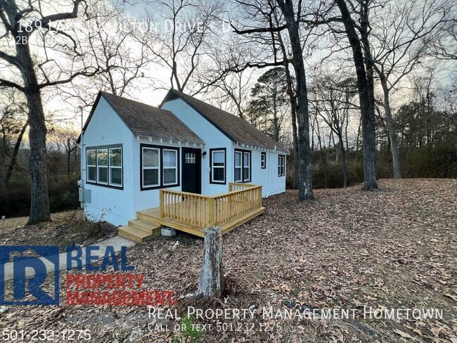 Building Photo - BEAUTIFUL NEWLY REMODELED HOME!!