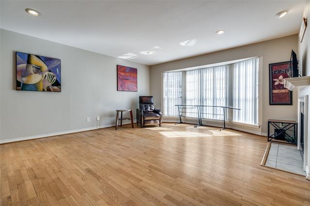 Foto del edificio - 3100 Cole Ave