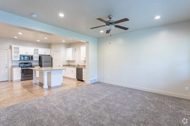 3 habitaciones, 2,5 baños - 145 m² - Sala de estar - The Cove at Pleasant View