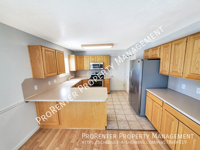 Building Photo - 1488 Earl Cir