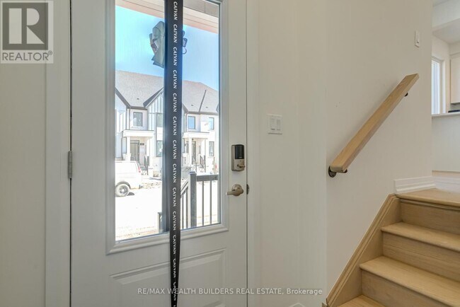 Building Photo - 1 Kings Hill Dr