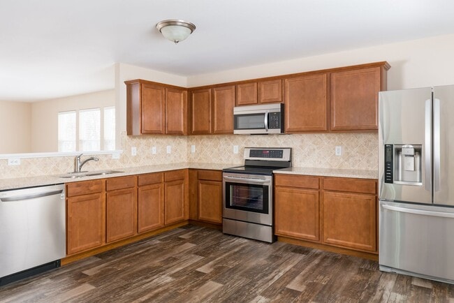 Building Photo - Largest 4 bedroom home available for lease