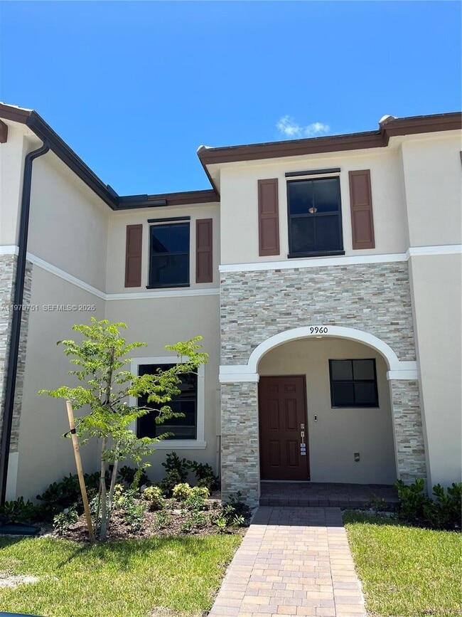 Building Photo - 9960 SW 228th Ter