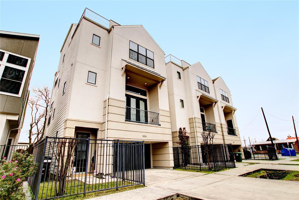 Primary Photo - 5006 Lillian St