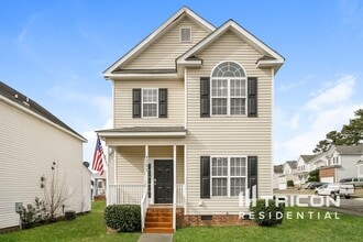 Building Photo - 1751 Beacon Bluff St