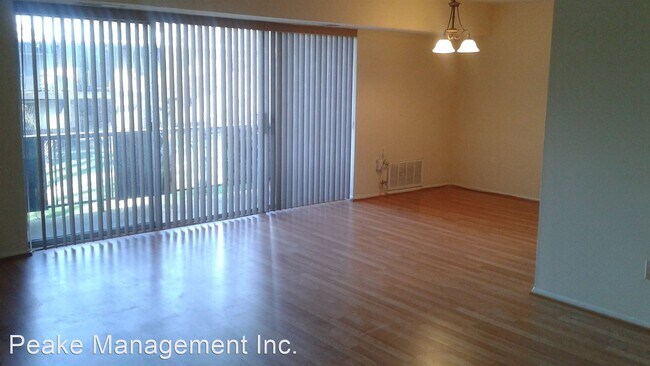 Foto del edificio - 3 br, 2 bath House - 7841 Enola St. #107