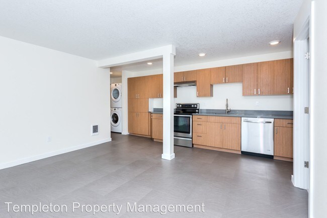 Foto del edificio - 3204 SW 10th Ave