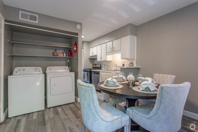 2 BR, 1 BA - 945 SF - The Park at Aviano
