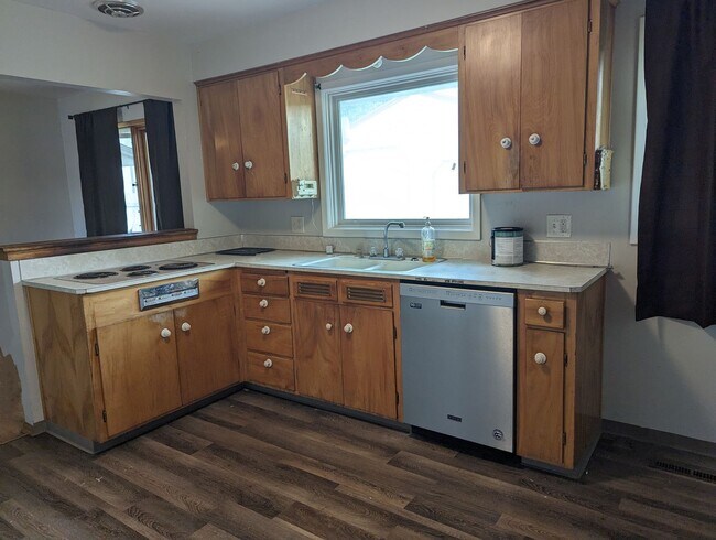 Foto del edificio - Charming 3 bedroom 1.5 bath Orchards house