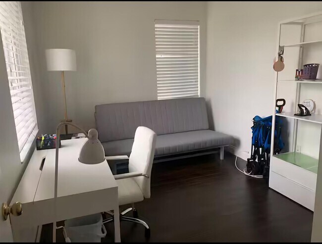 Foto del edificio - 11685 W Atlantic Blvd