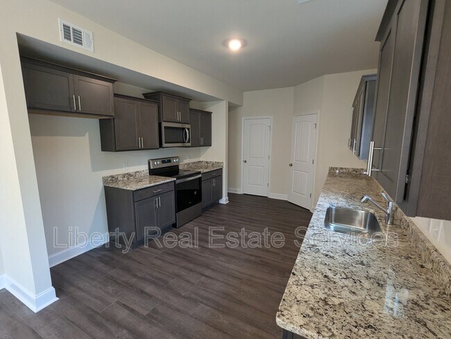 Foto del edificio - 732 Mill Creek Cir