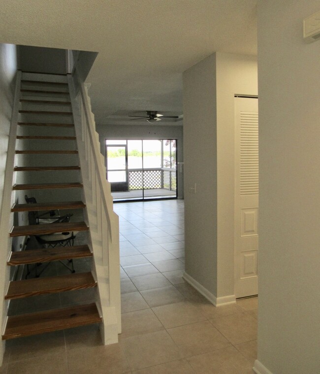 Building Photo - 610 Orange Blossom Dr