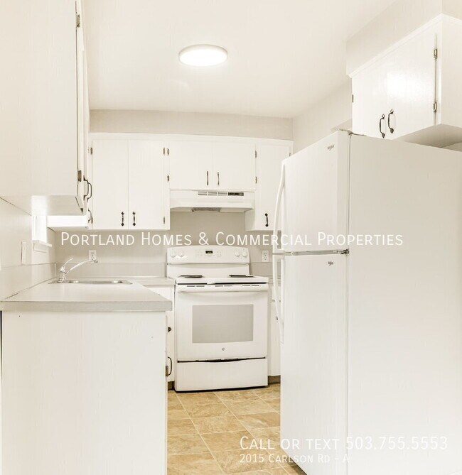 Foto del edificio - 2015 Carlson Rd