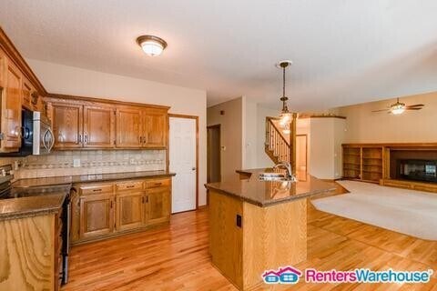 Foto del edificio - Beautiful 4 Bedroom / 2.5 Bath Olathe Home!