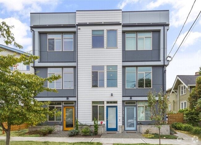 Building Photo - 1737 NW 61st St