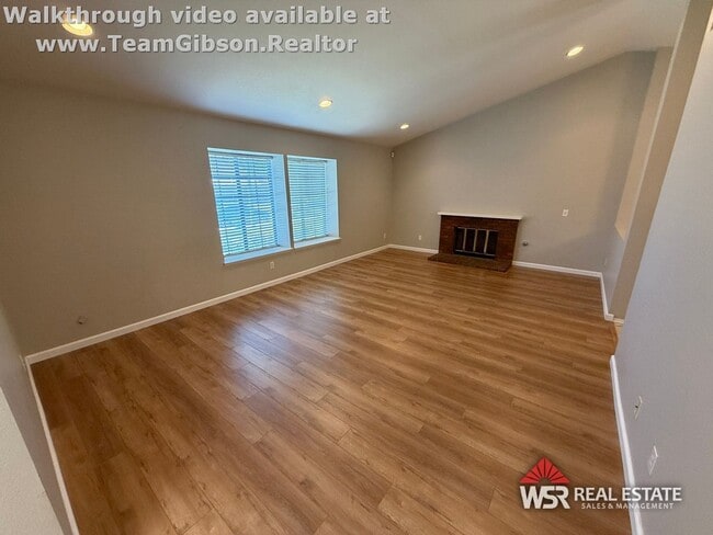 Photo - 13584 Searson Drive House