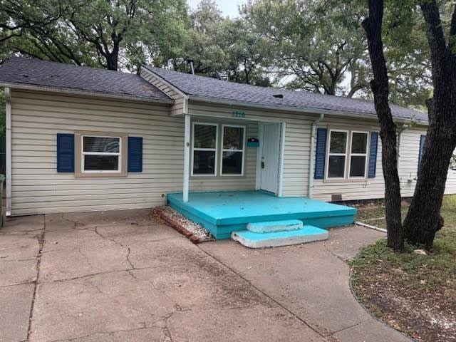 Foto principal - 1216 Dora St