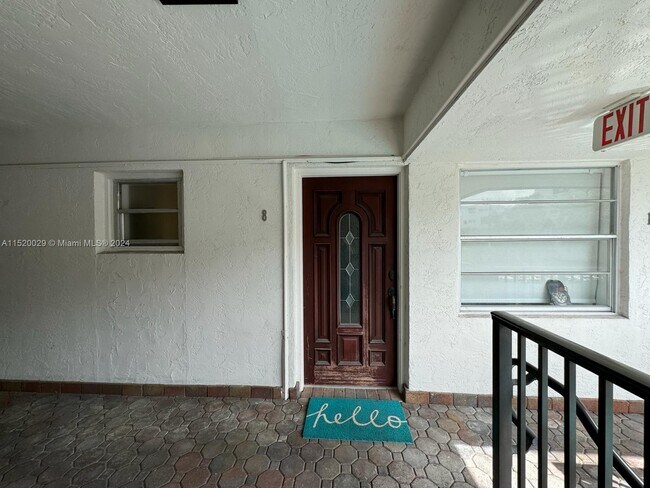 Building Photo - 230 Sunrise Dr