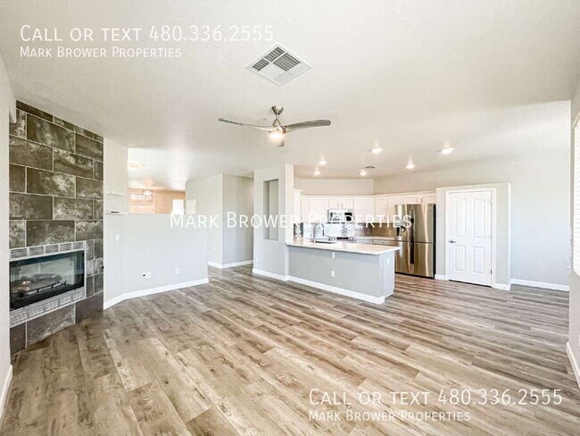 Foto del edificio - 24971 N 74th Pl