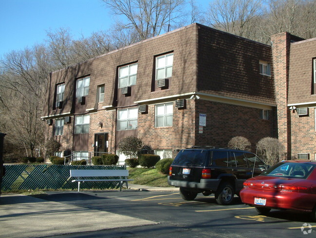 Foto del edificio - Eatondale North