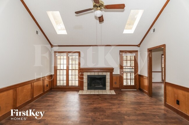 Building Photo - 3083 Dumbeath Rd