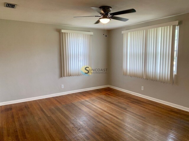 Foto del edificio - 6348 Cherry Laurel Dr