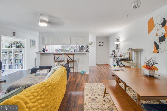 Building Photo - 13103 Briarcliff Terrace