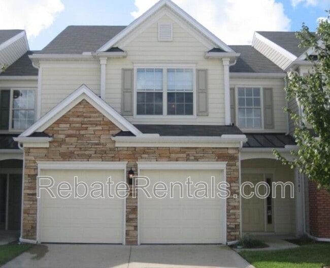 Photo - 11141 Castlemain Cir S Townhome