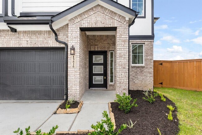 Building Photo - 15826 Black Grouse Dr