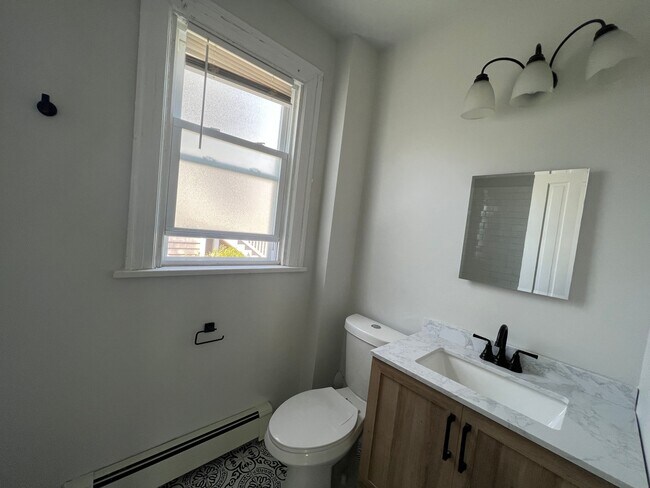 Foto del edificio - 206 Bellevue Ave