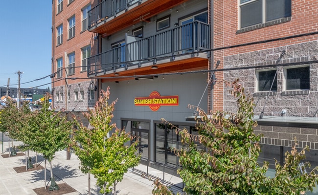 Foto del edificio - 2 Bed, 2 Bath Unit at the Samish Station!