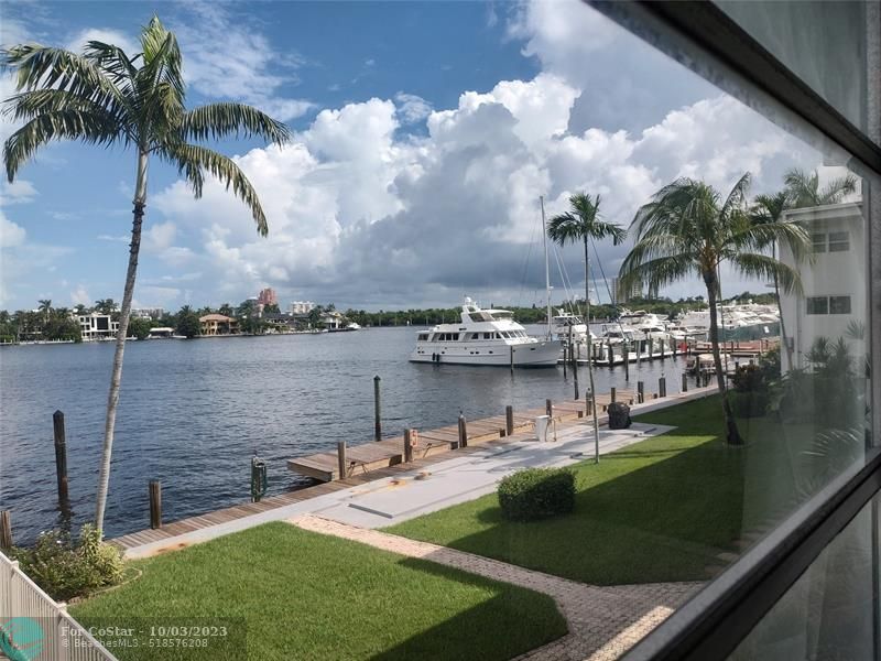 Foto principal - 2727 Yacht Club Blvd