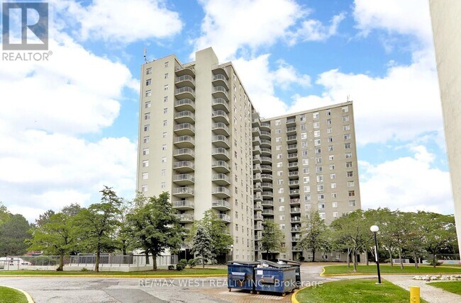 Building Photo - 3559 Eglinton Ave W
