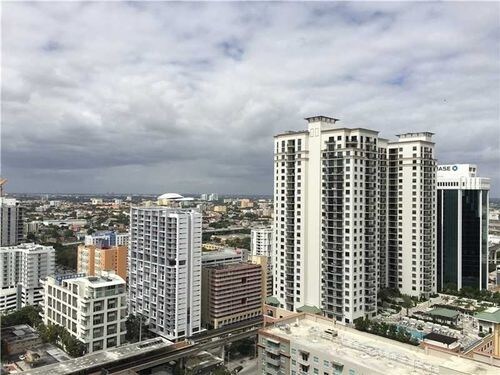 Foto del edificio - 1100 N Miami Ave