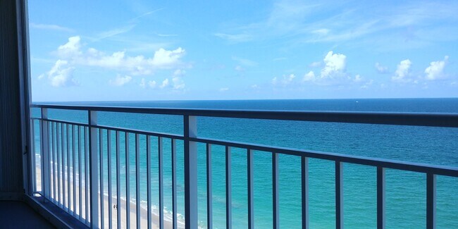 Building Photo - 9600 S Ocean Dr