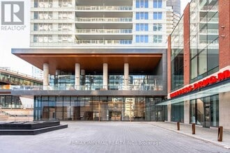 Building Photo - 17-3517 Bathurst St