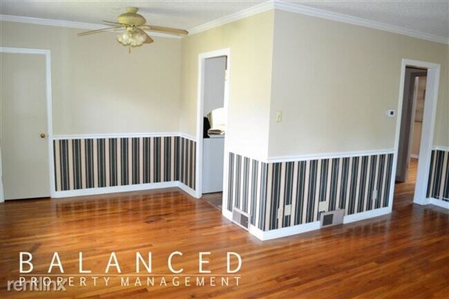 Foto del edificio - Don't miss out on this beautiful home!