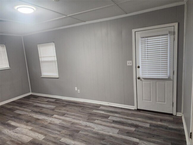 Foto del edificio - 4335 Rainbow Rd