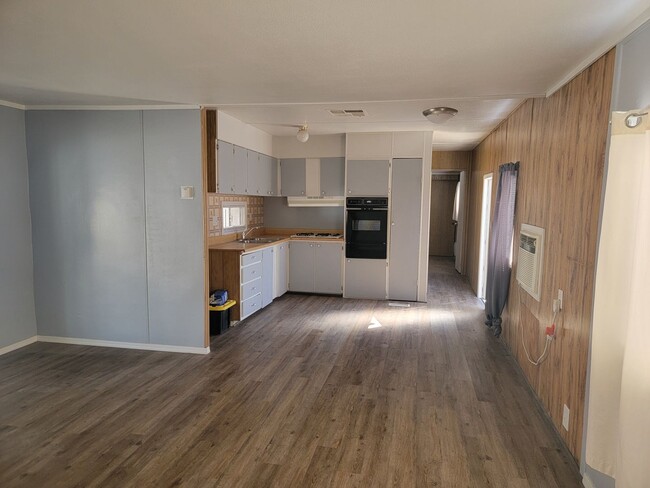 Building Photo - 1863 Surf and Sand Dr