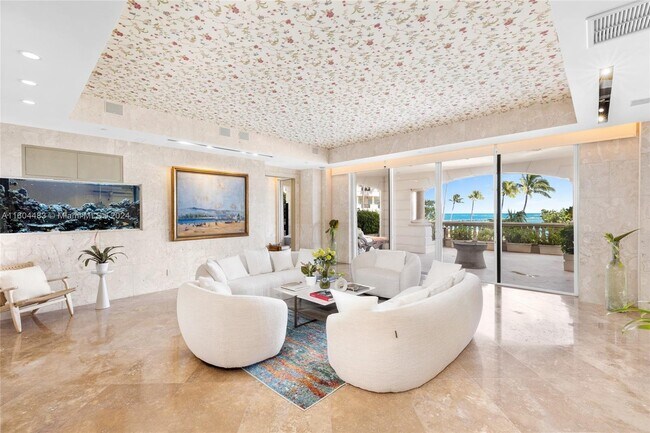 Building Photo - 7412 Fisher Island Dr