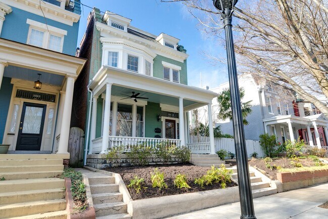 Foto del edificio - 2507 Floyd Ave