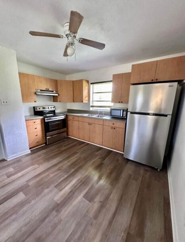 Foto del edificio - 3301 Ave I