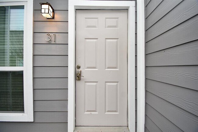 Foto del edificio - 5807 Beverly Hill St