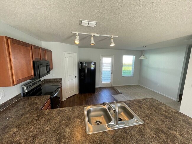 Foto del edificio - 1402 Kissimmee Ct