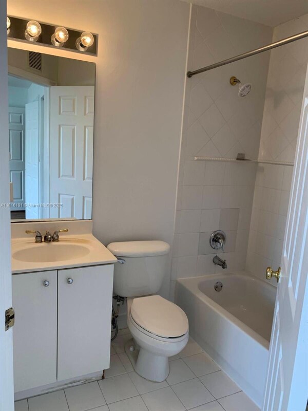 Foto del edificio - 5737 NW 114th Path