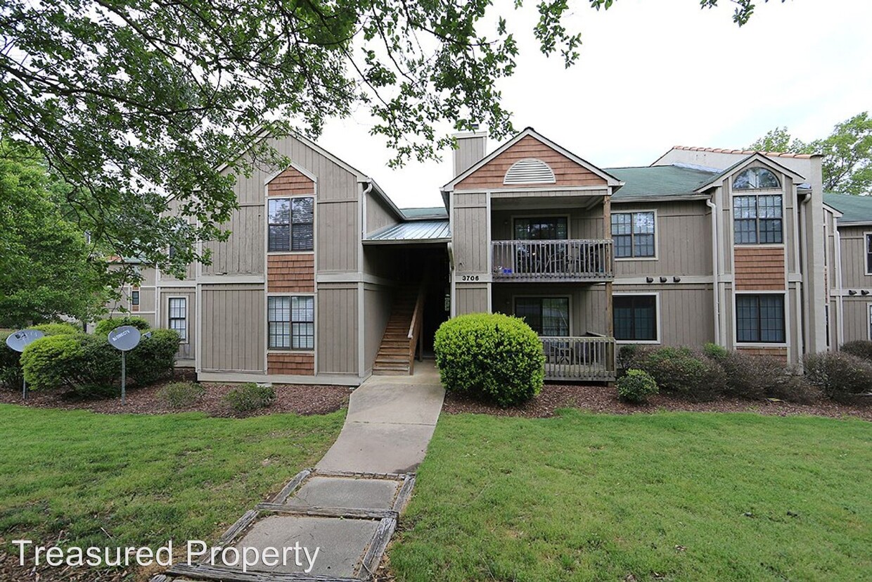 Primary Photo - 3706 Chimney Ridge Pl