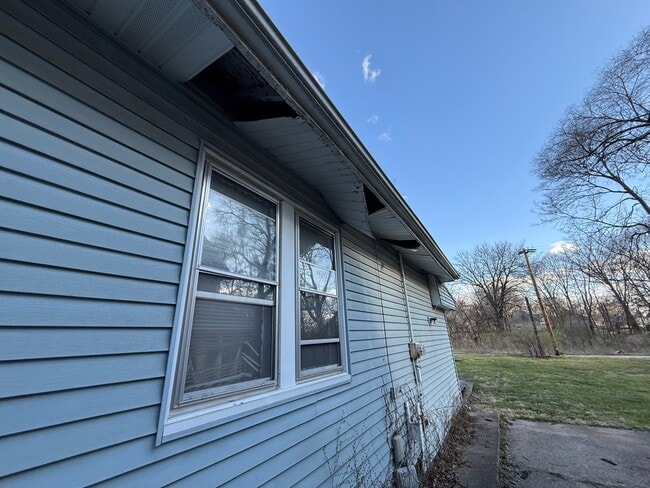 Foto del edificio - 803 E Whitmer St