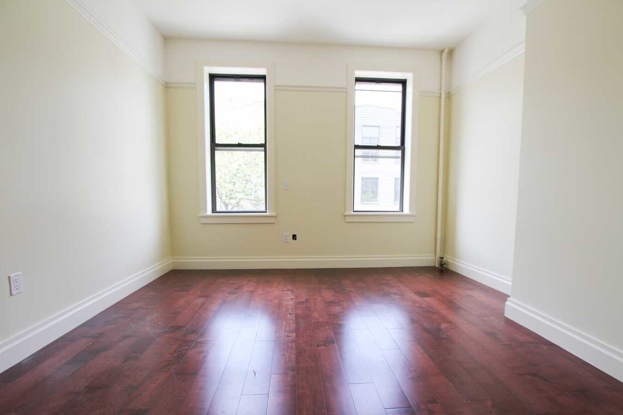Foto principal - 290 Harman St